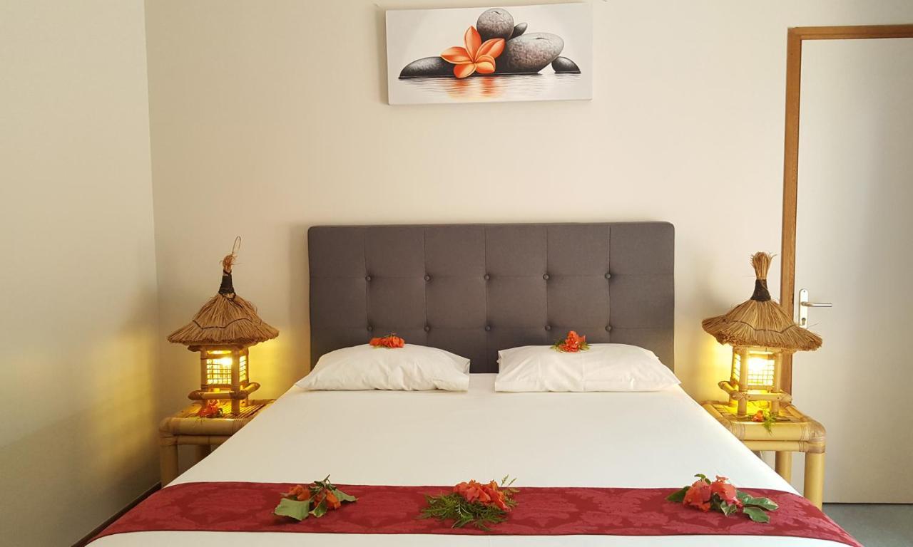 Hotel Hibiscus Papetoai ภายนอก รูปภาพ