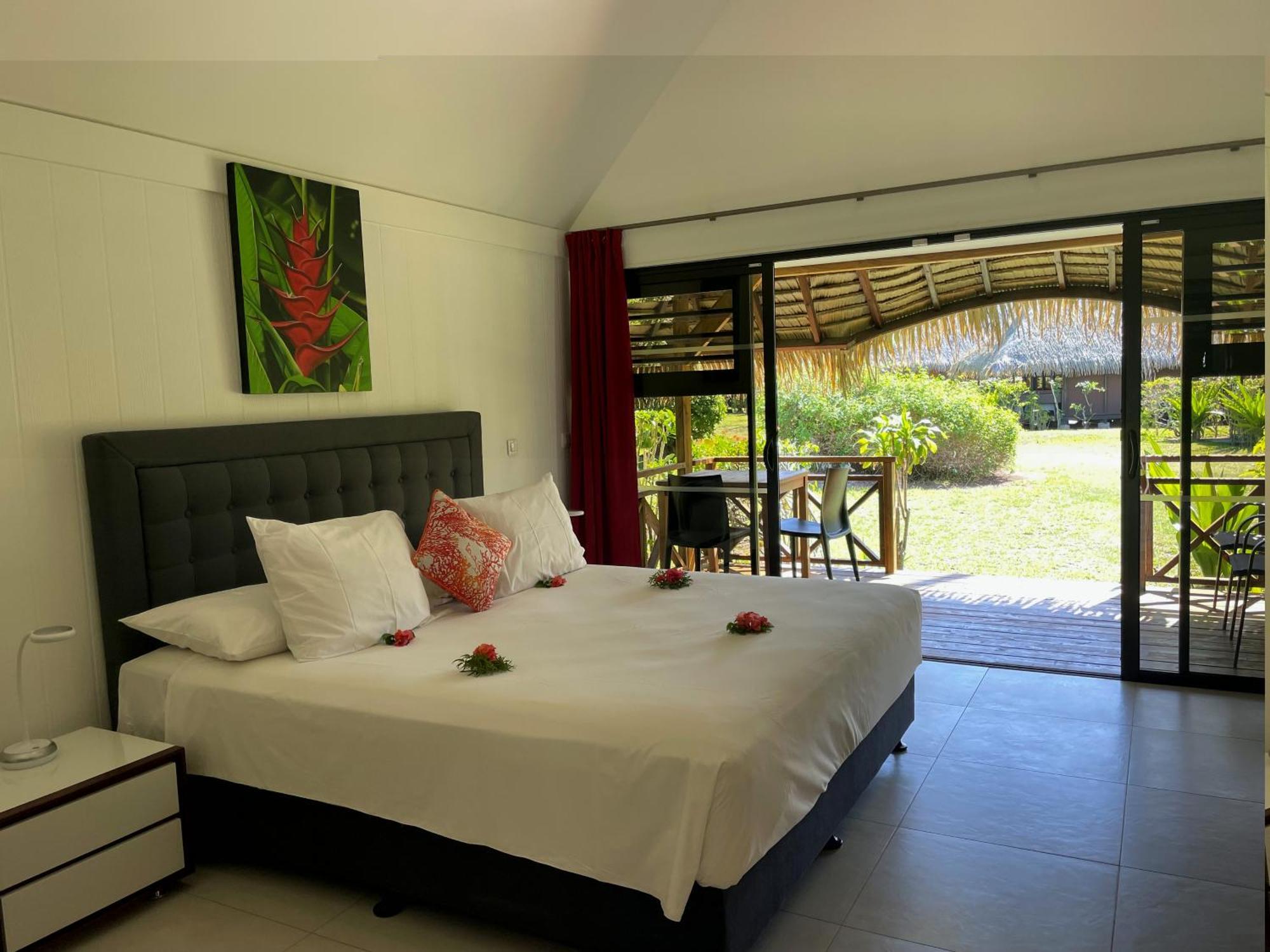 Hotel Hibiscus Papetoai ภายนอก รูปภาพ