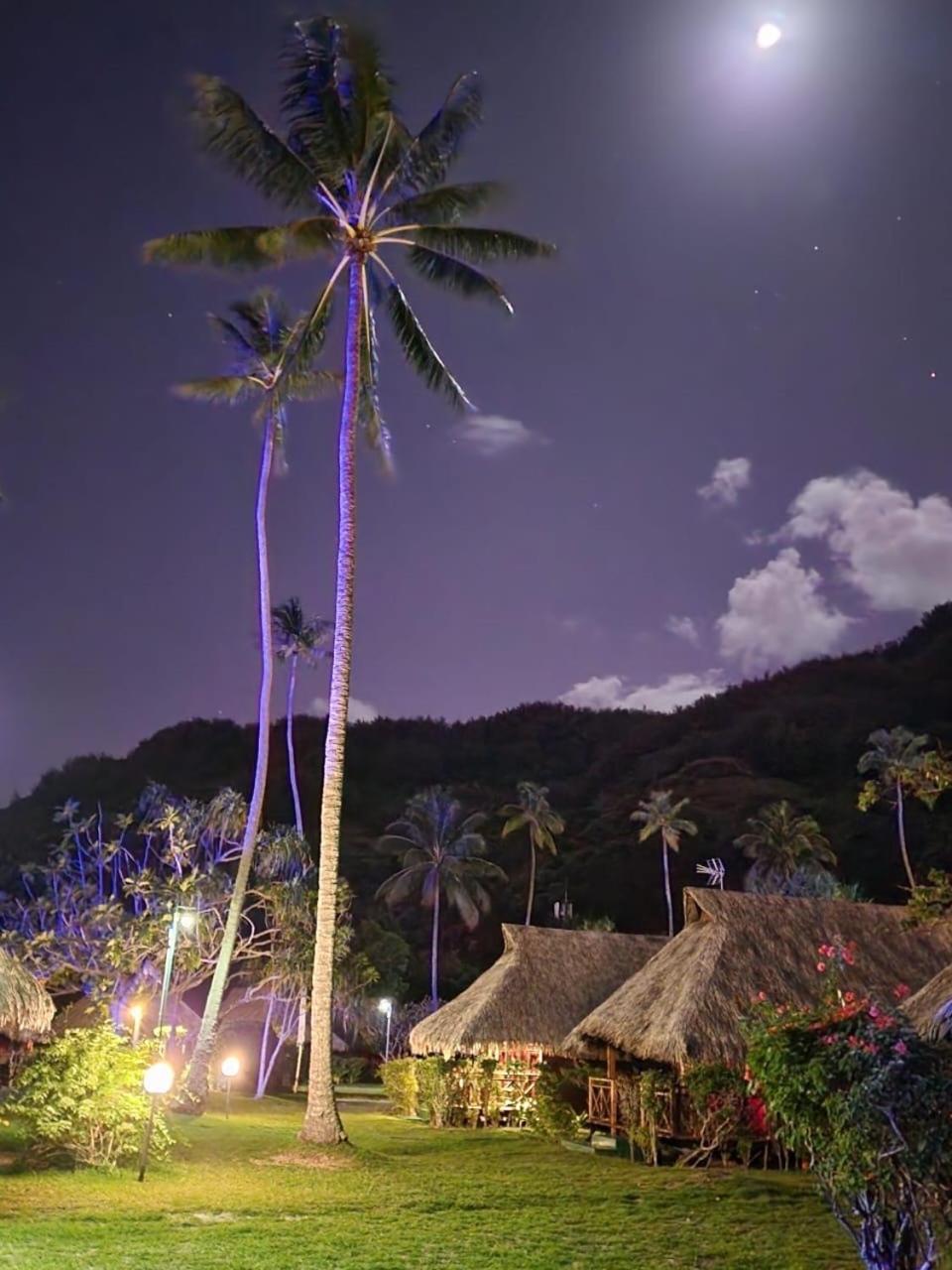 Hotel Hibiscus Papetoai ภายนอก รูปภาพ
