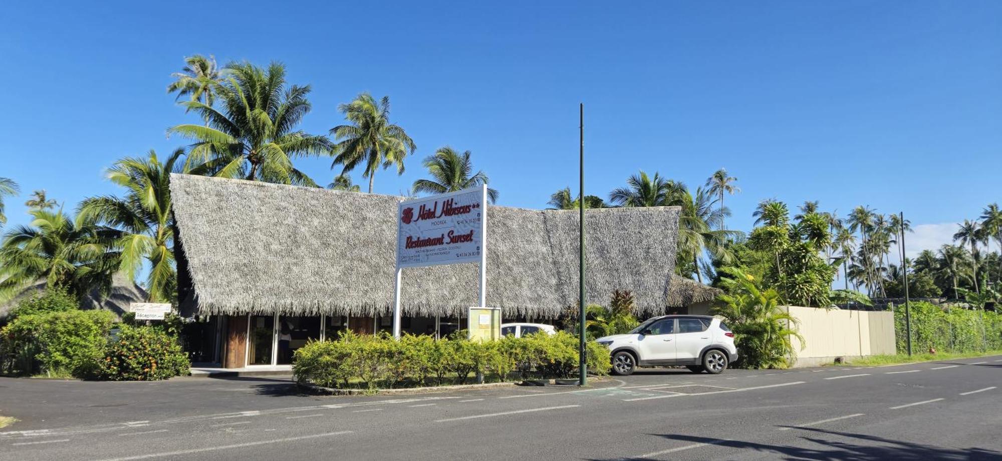 Hotel Hibiscus Papetoai ภายนอก รูปภาพ